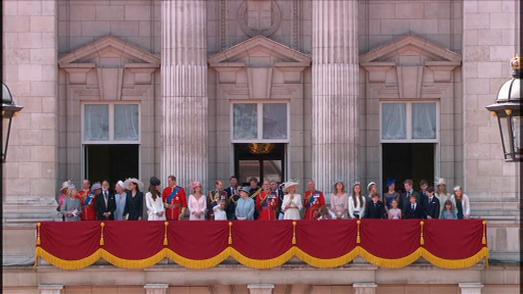 Royal Household on the balcony of the Palace
